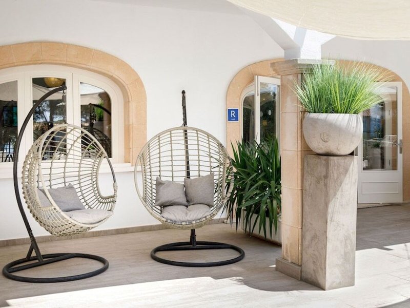 Mar Hotels Alcanada 13