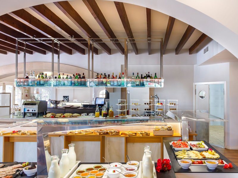 Mar Hotels Alcanada 25