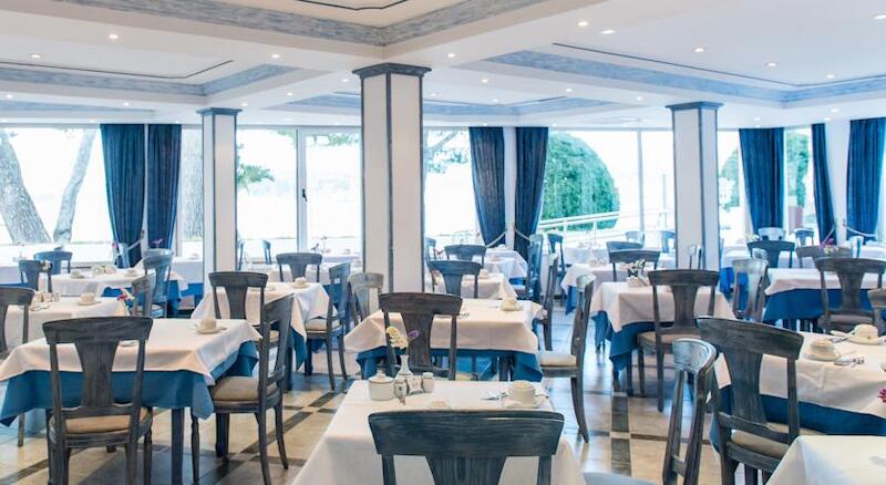 Hoposa Illa d'Or Hotel & Illa d’Or Apartments 8