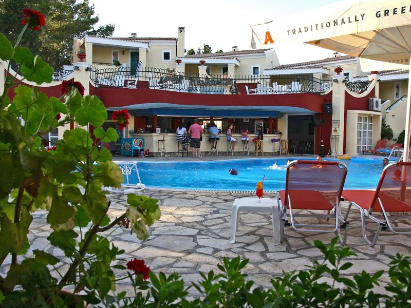Mediterranean Blue Complex 18