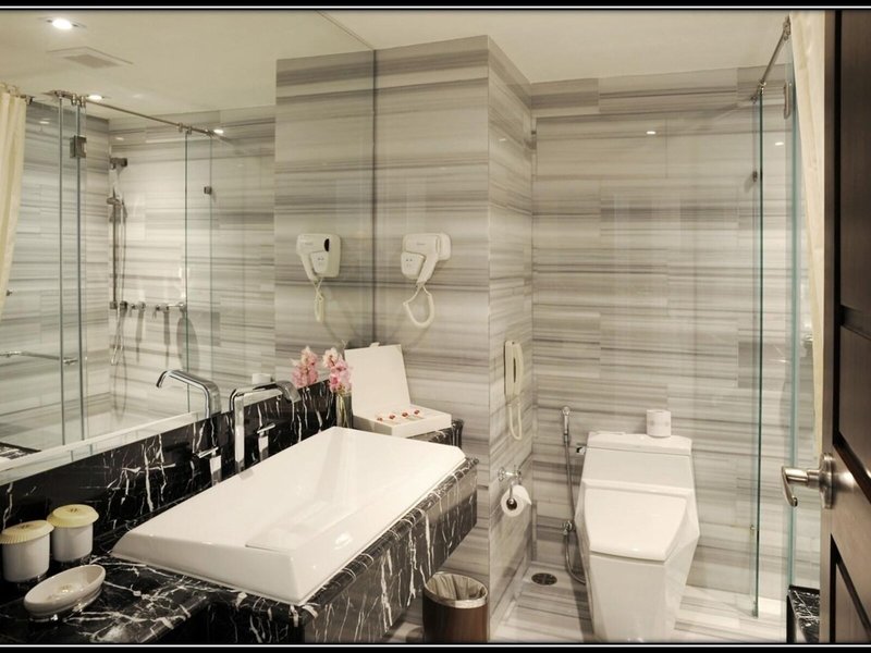 Al Meroz Hotel Bangkok 38