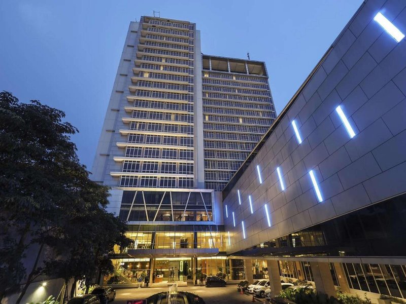 Grand Mercure Solo Baru 3