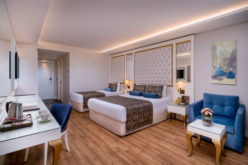 Haydarpasha Palace 17