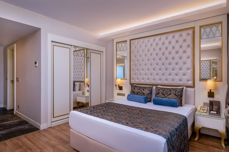 Haydarpasha Palace 20