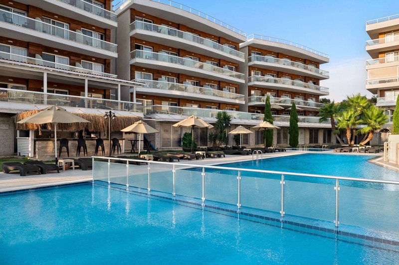La Quinta by Wyndham Cesme 17
