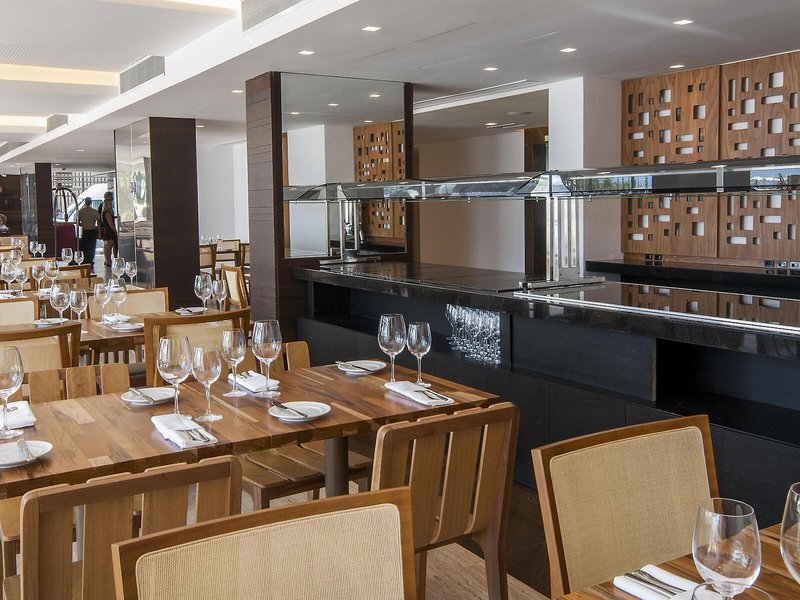 Arena Leme 15 - Restaurant