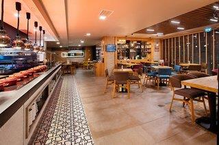 Holiday Inn Istanbul Kadikoy
