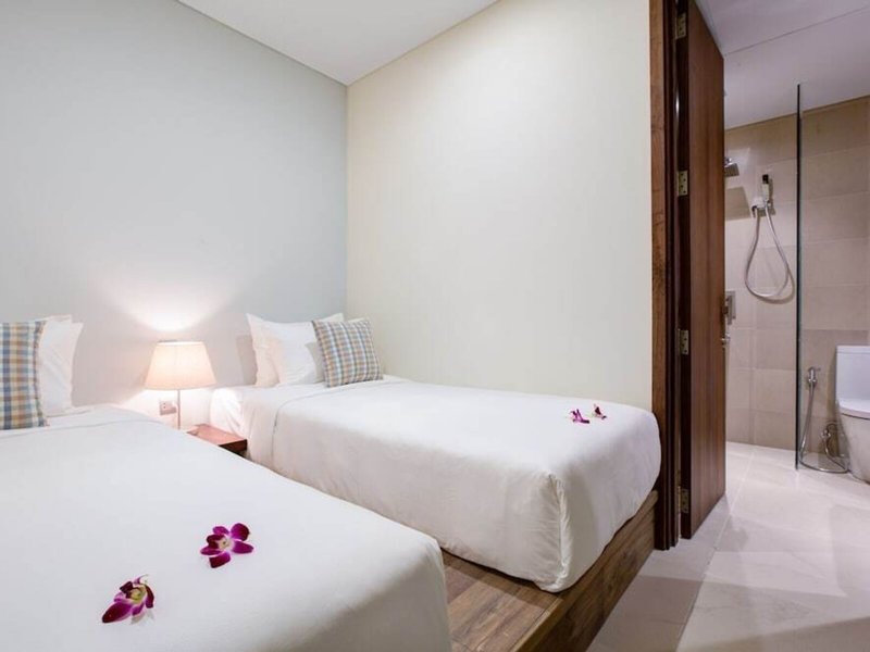 A La Carte Danang Beach 26