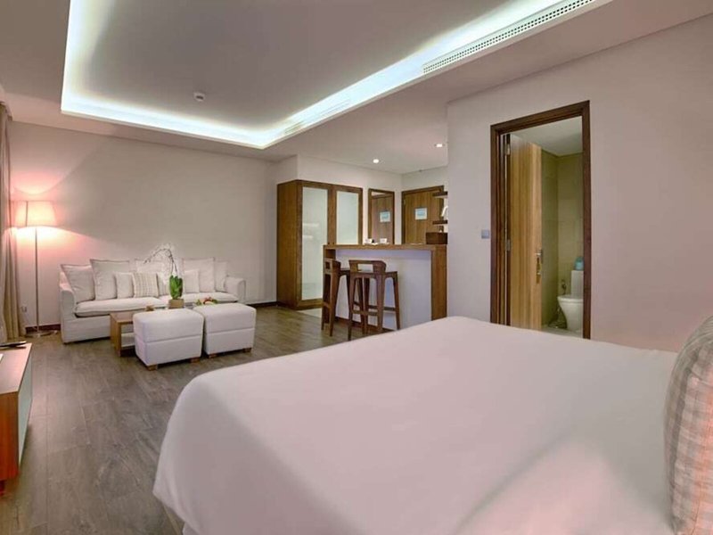 A La Carte Danang Beach 35