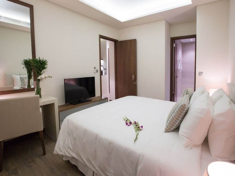A La Carte Danang Beach 38