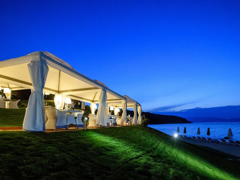 Avaton Luxury Villas Resort Relais & Chateaux 1