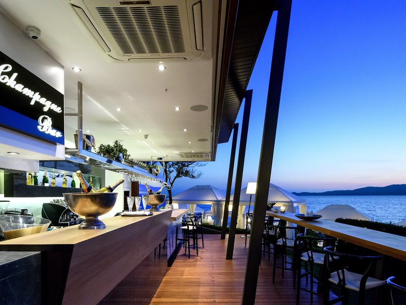 Avaton Luxury Villas Resort Relais & Chateaux 30