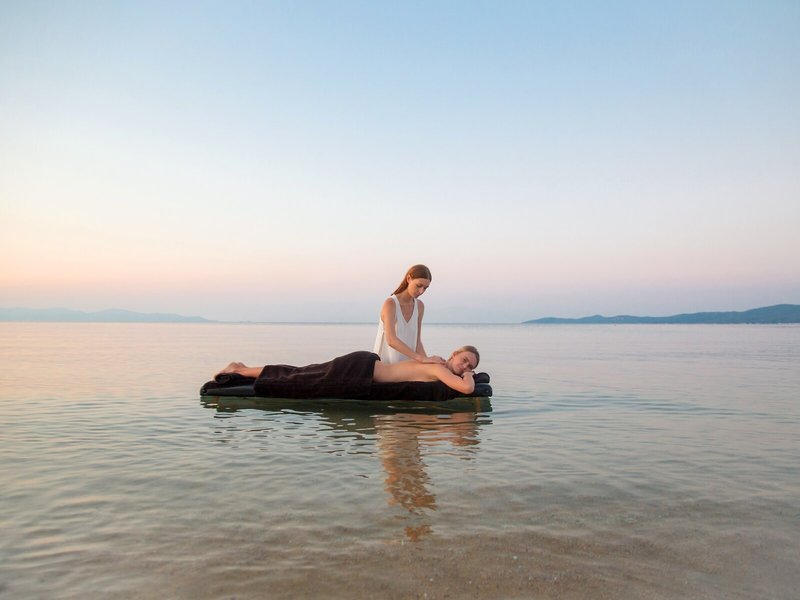 Avaton Luxury Villas Resort Relais & Chateaux 36