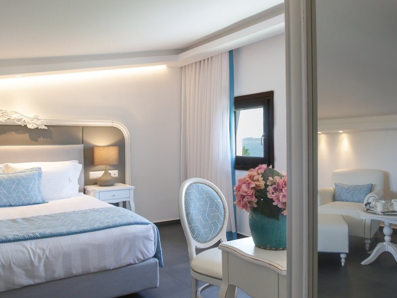 Avaton Luxury Villas Resort Relais & Chateaux 48