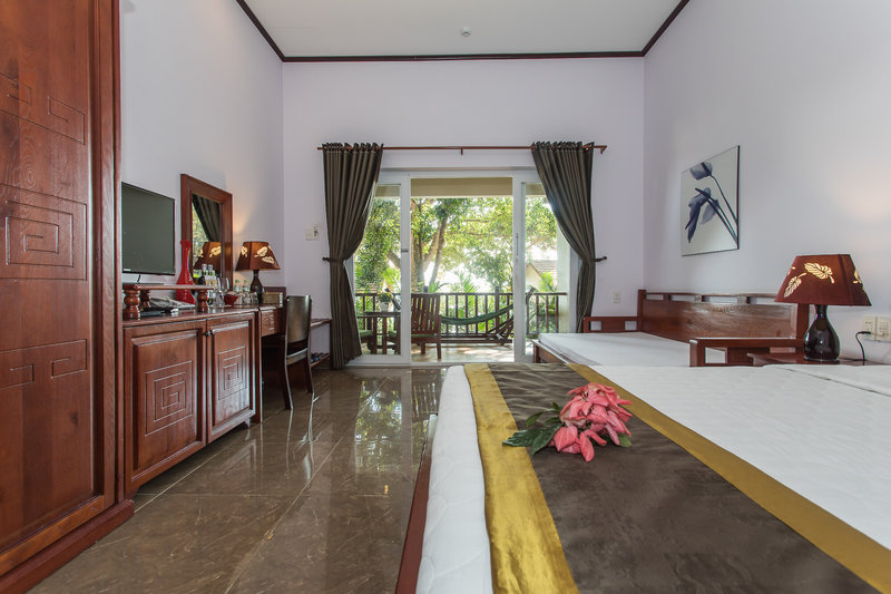 Sea Sense Resort 6