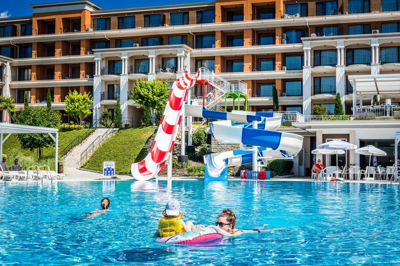 Premier Fort Beach 7