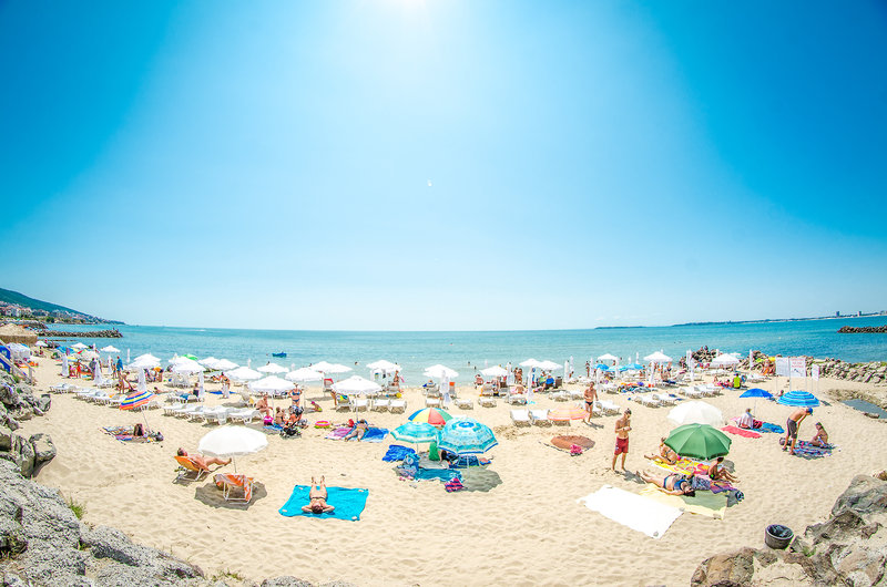 Premier Fort Beach 8