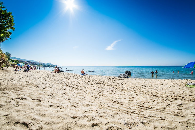 Premier Fort Beach 14