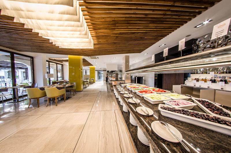 Premier Fort Beach 11