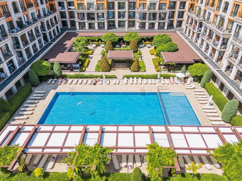 Premier Fort Hotel 4