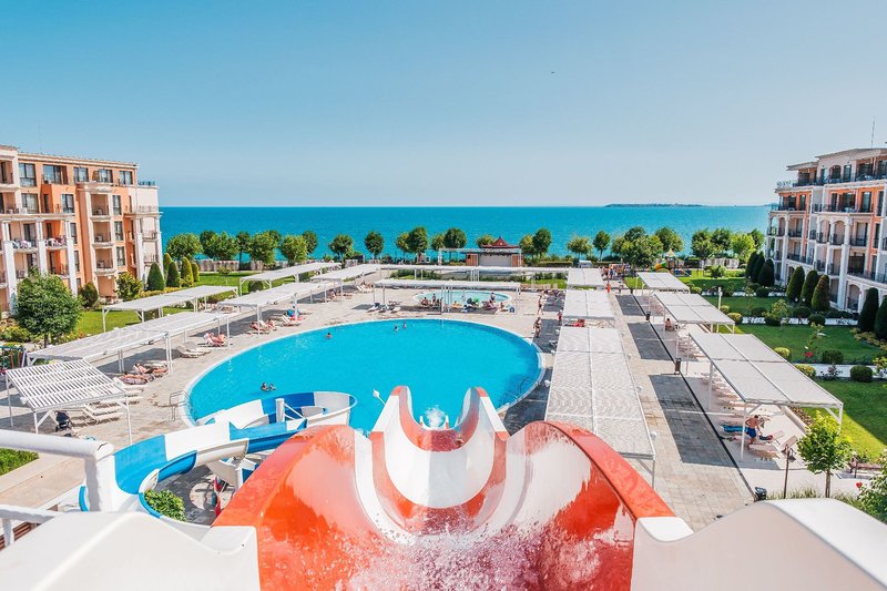 Premier Fort Hotel 10