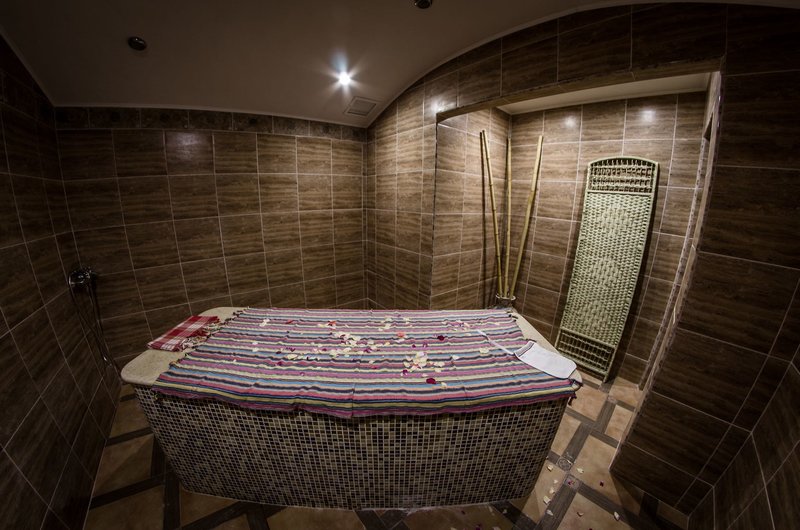 Premier Fort Hotel 24