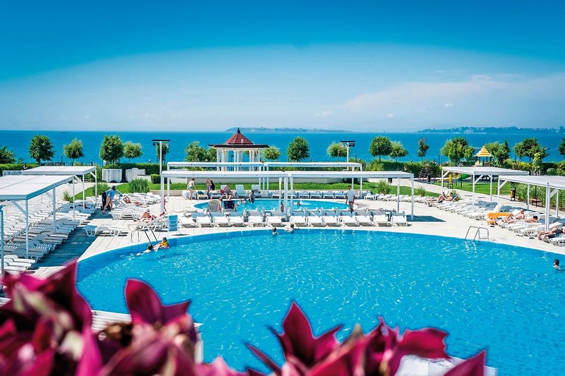 Premier Fort Hotel 1