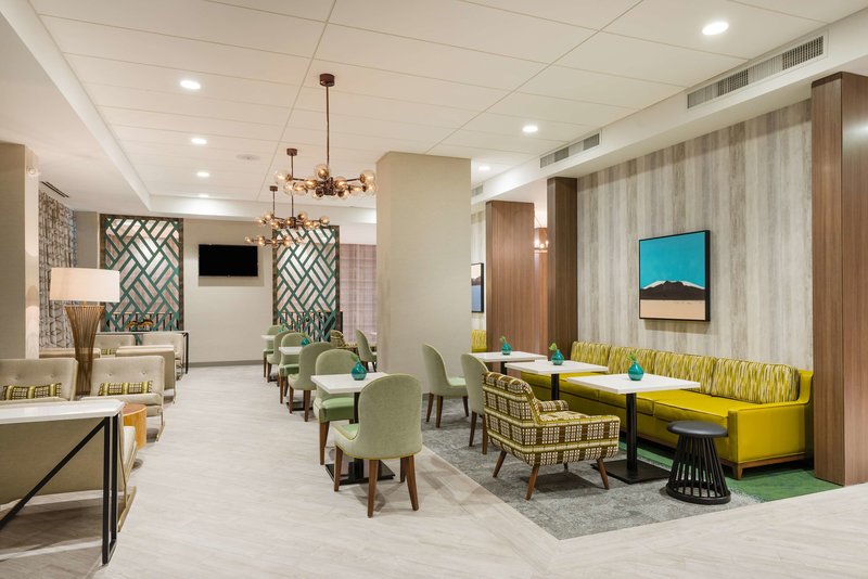 Hampton Inn & Suites Miami Midtown 5