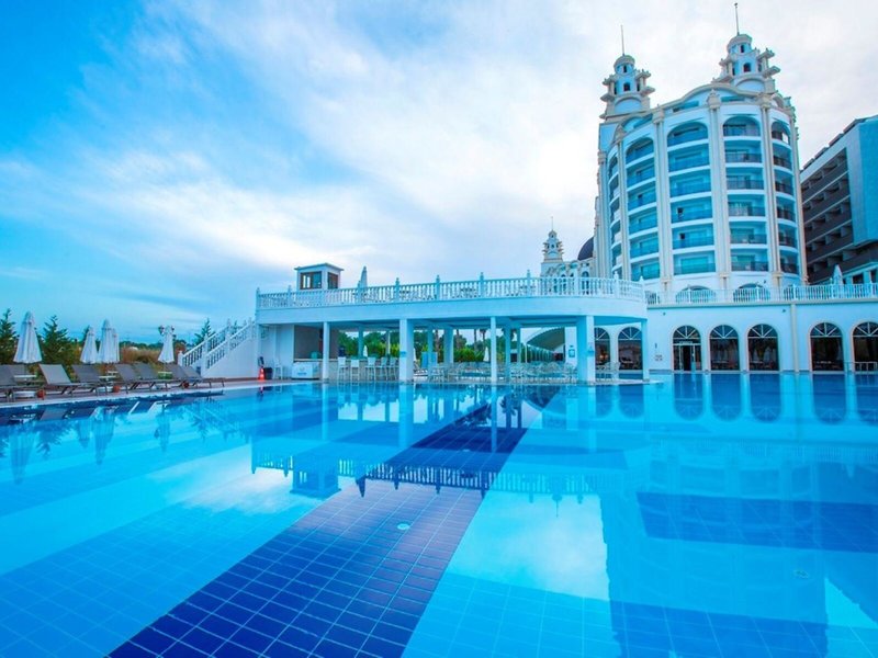 Jadore Deluxe Hotel & Spa 10