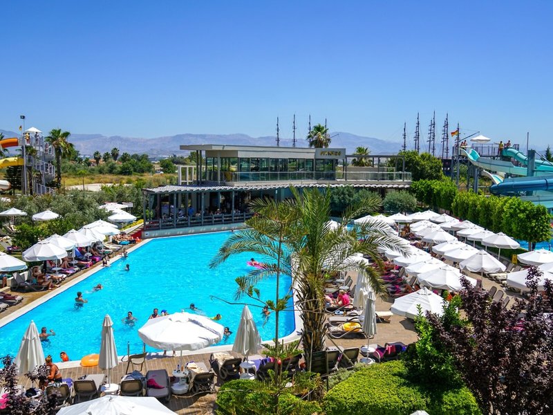 Riolavitas Resort & Spa  1