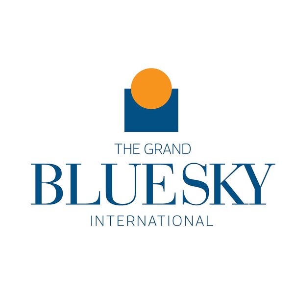 Grand Blue Sky International 31
