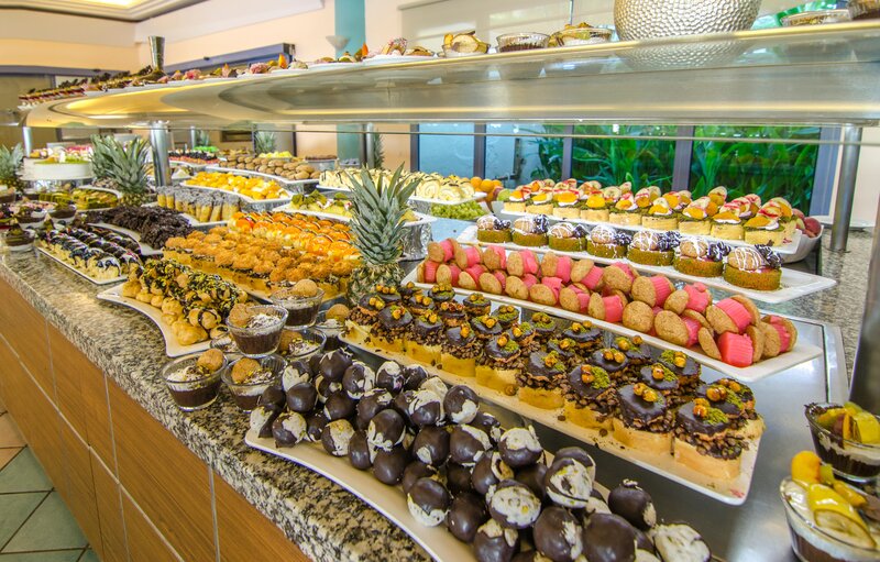 Grand Blue Sky International 52