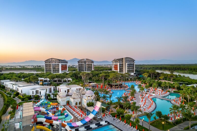 Trendy Hotel Lara 17