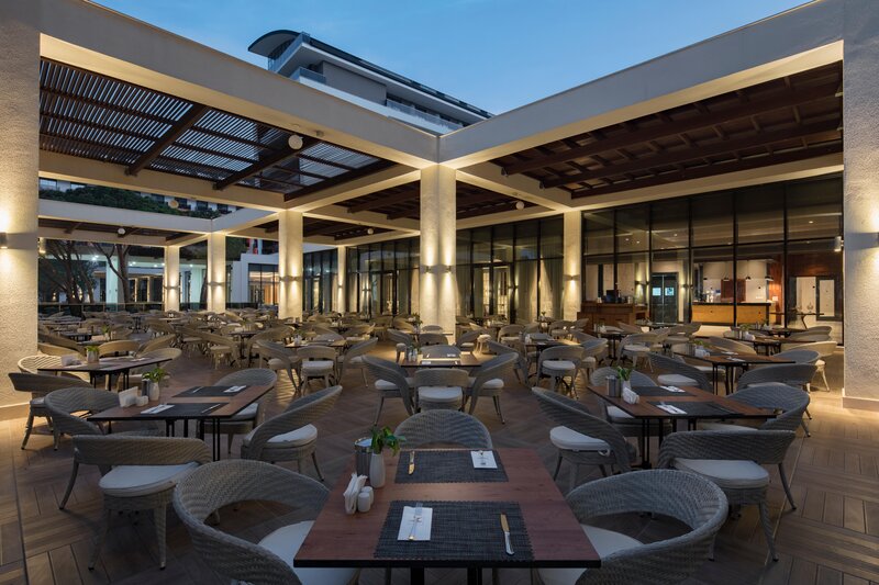 Trendy Hotel Lara 168