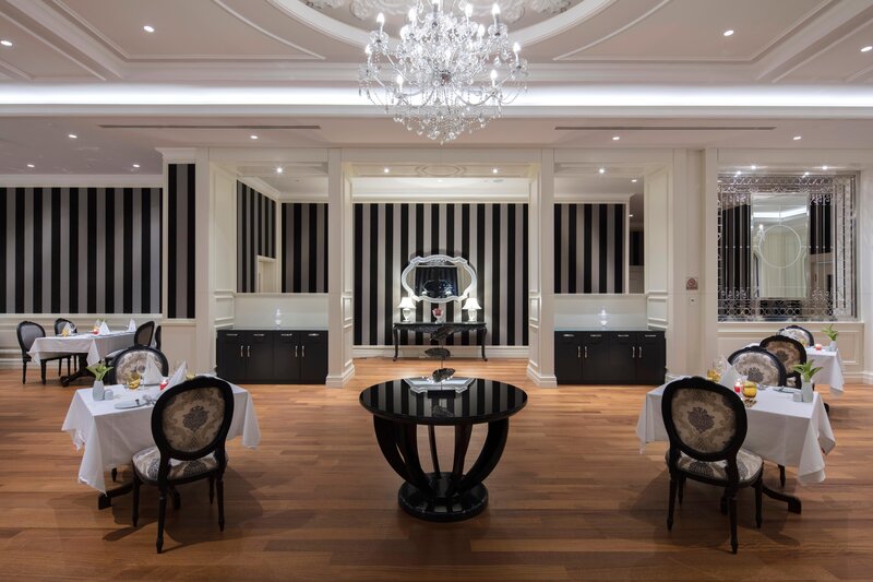 Trendy Hotel Lara 170