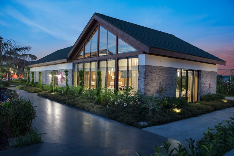 Trendy Hotel Lara 176