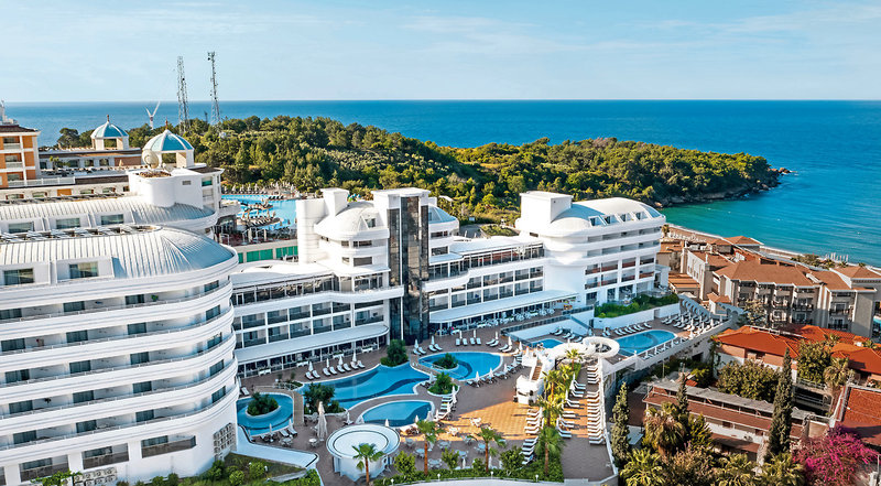 Laguna Beach Alya Resort 1