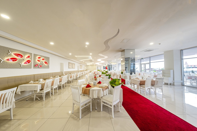 Laguna Beach Alya Resort & Spa 8