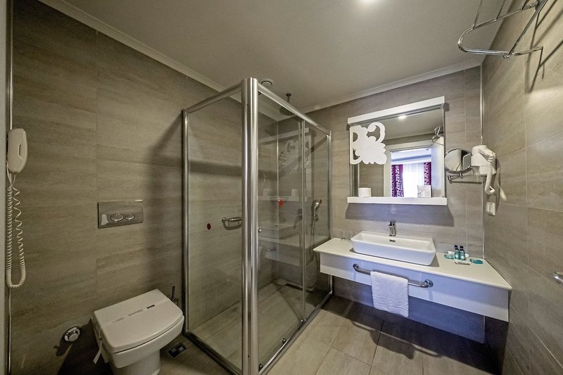 Laguna Beach Alya Resort & Spa 5