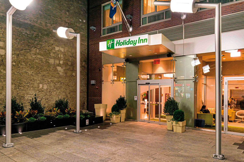 Holiday Inn New York City - Times Square 6