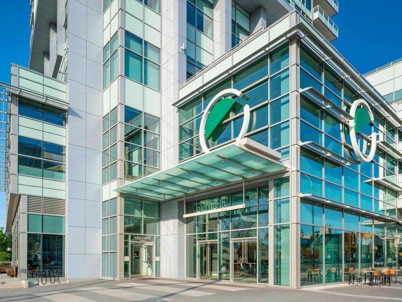 Element Vancouver Metrotown 1