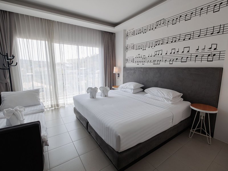 The Melody Phuket 30