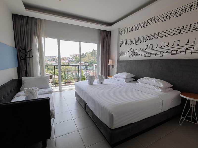 The Melody Phuket 32