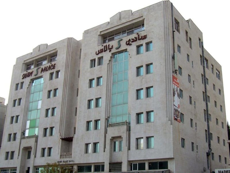 Sandy Palace Hotel 1