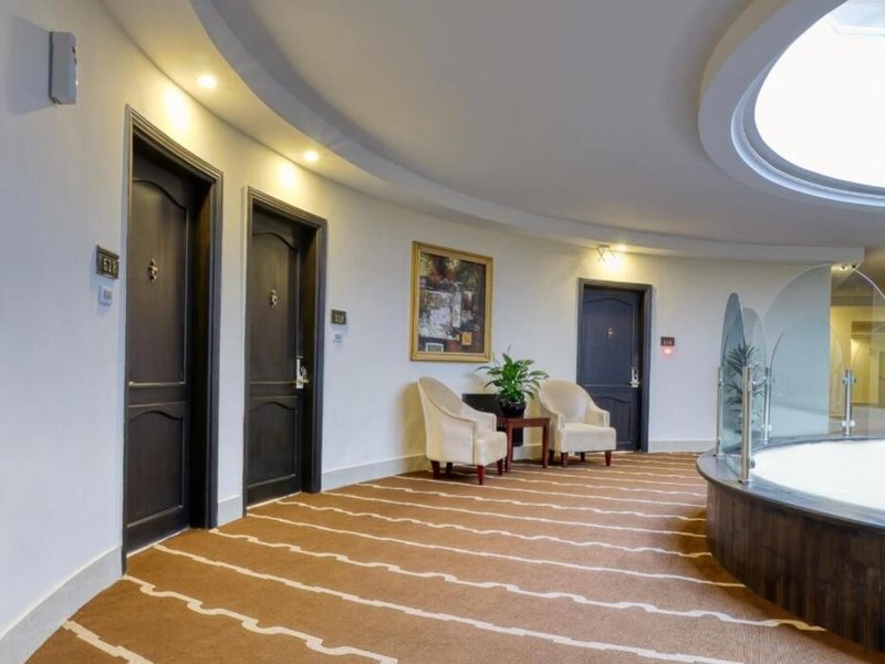 Sandy Palace Hotel 4