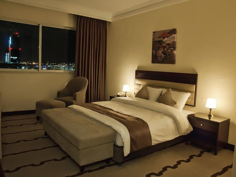 Sandy Palace Hotel 16