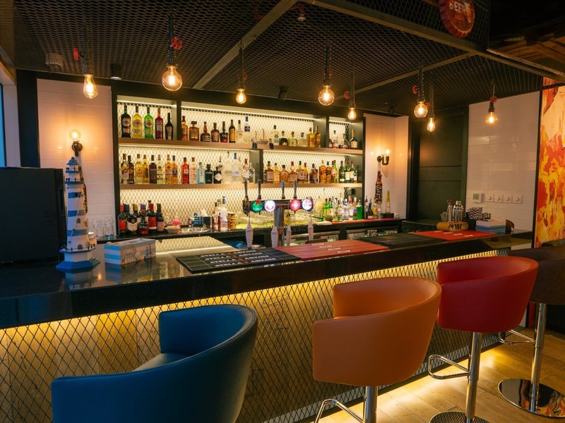 Hilton Garden Inn Dubai Jumeirah 6