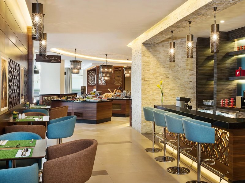 Hilton Garden Inn Dubai Jumeirah 9