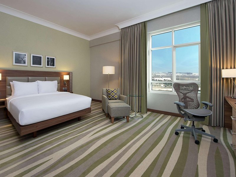 Hilton Garden Inn Dubai Al Muraqabat 35