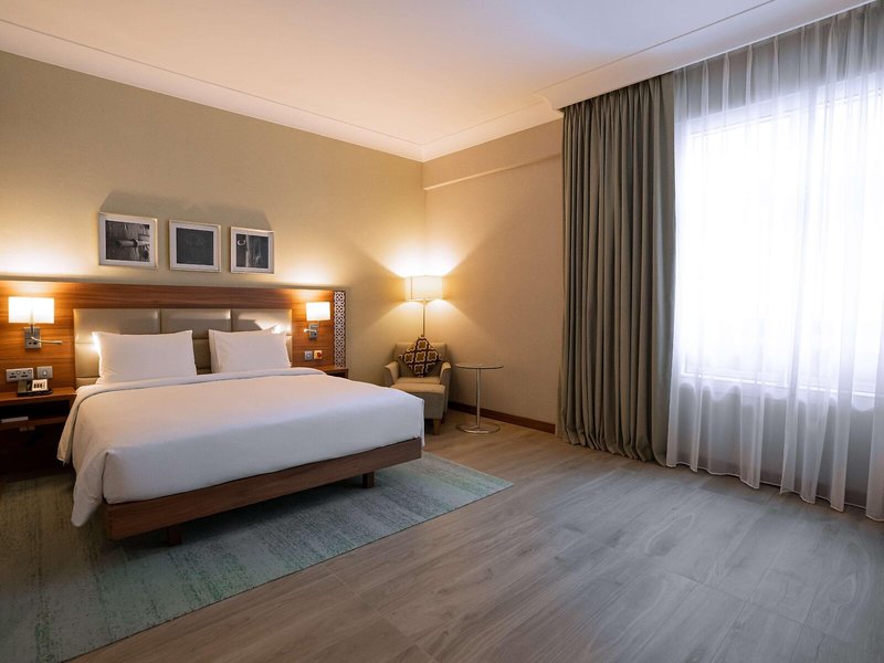 Hilton Garden Inn Dubai Al Muraqabat 41